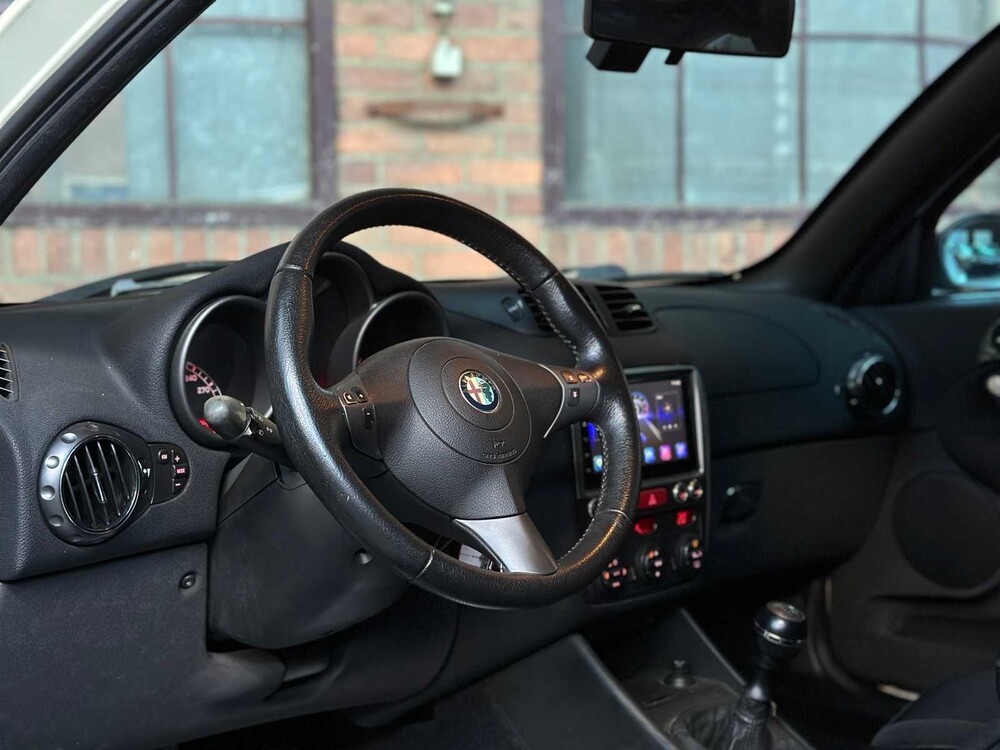 Alfa Romeo 147 GTA 3.2 V6 250pk 2005 -Youngtimer-