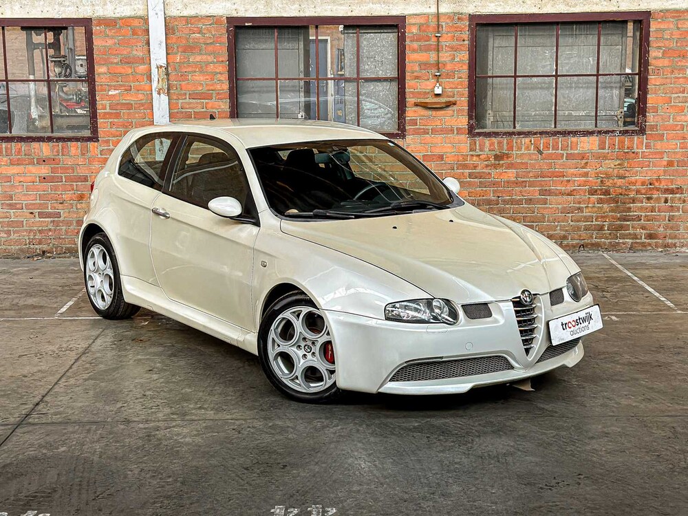 Alfa Romeo 147 GTA 3.2 V6 250pk 2005 -Youngtimer-
