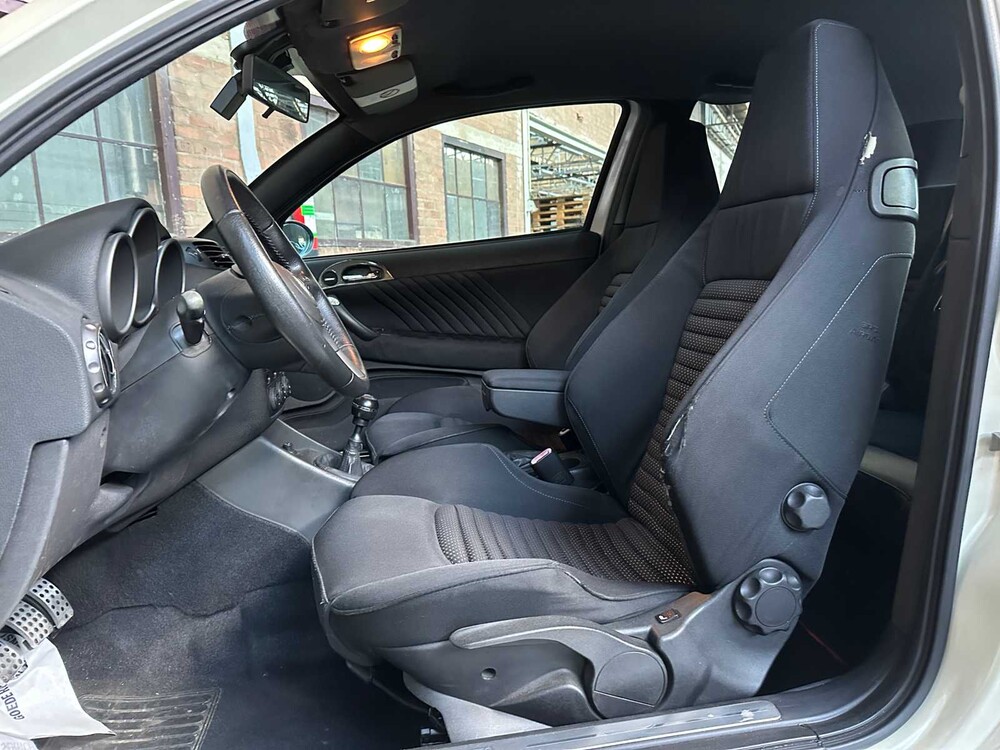 Alfa Romeo 147 GTA 3.2 V6 250pk 2005 -Youngtimer-