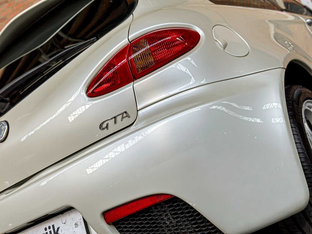 Alfa Romeo 147 GTA 3.2 V6 250pk 2005 -Youngtimer-