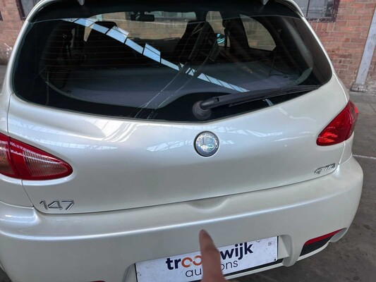 Alfa Romeo 147 GTA 3.2 V6 250pk 2005 -Youngtimer-