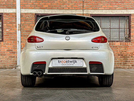 Alfa Romeo 147 GTA 3.2 V6 250pk 2005 -Youngtimer-