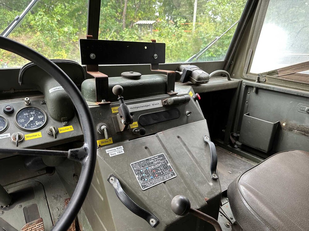 Mercedes Unimog 404 80pk 1971