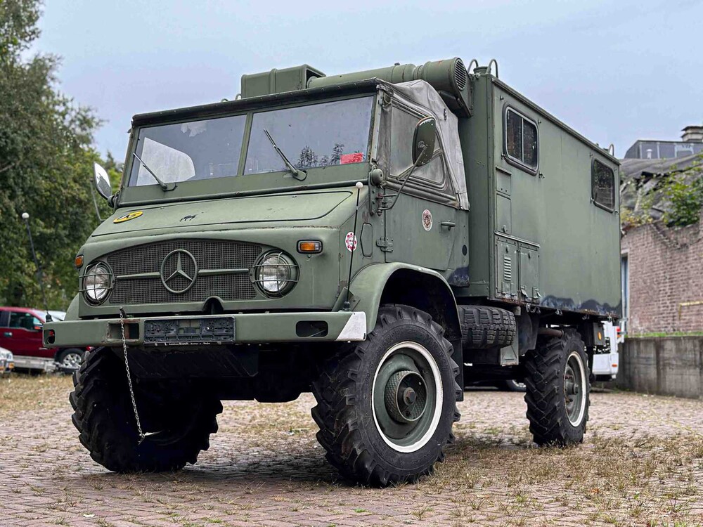 Mercedes Unimog 404 80pk 1971