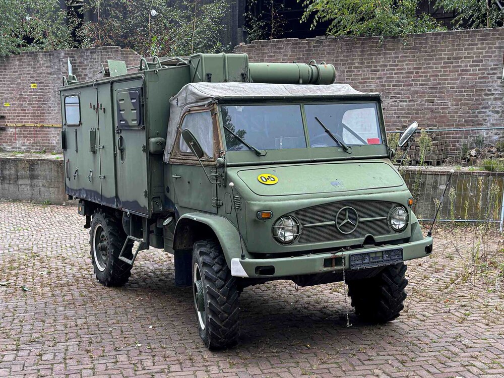 Mercedes Unimog 404 80pk 1971