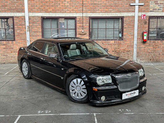 Chrysler 300C HEMI 5.7 V8 340pk 2005 -Youngtimer-