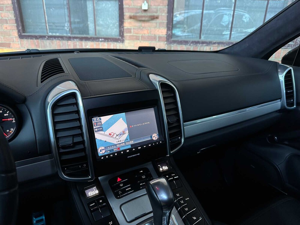 Porsche Cayenne Turbo 4.8 V8 493pk 2010