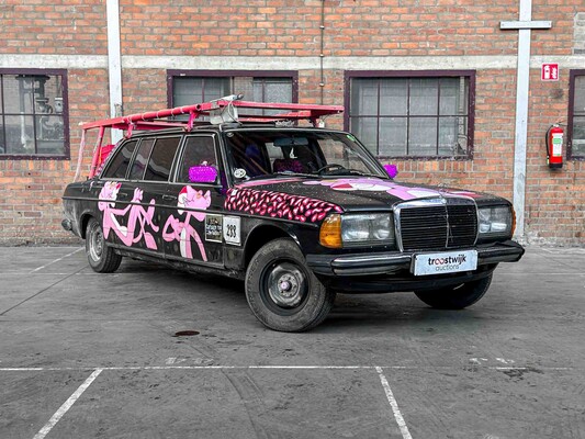 Mercedes-Benz 240 Lang -Carbage Run- 128pk 1983, KH-94-RV