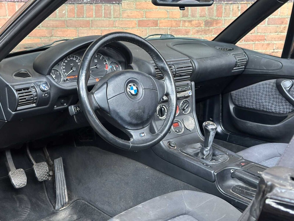 BMW Z3 Roadster Facelift 1.9i 118pk 2001, 64-GR-JN