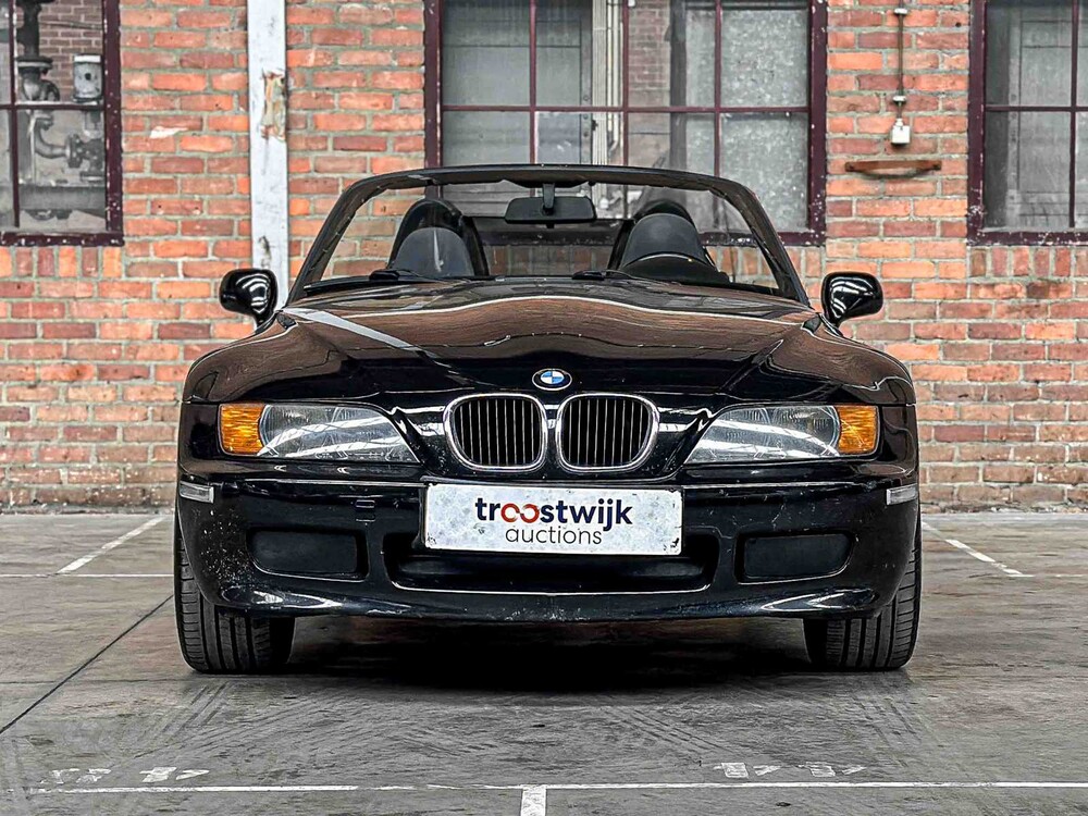 BMW Z3 Roadster Facelift 1.9i 118pk 2001, 64-GR-JN
