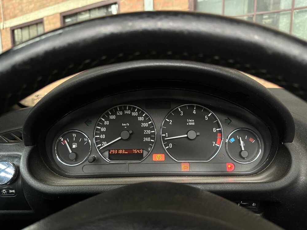 BMW Z3 Roadster Facelift 1.9i 118pk 2001, 64-GR-JN