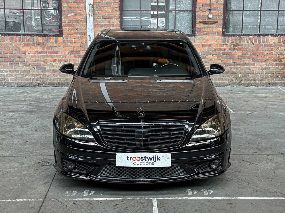 Mercedes S63 AMG 6.2 V8 518pk 2007
