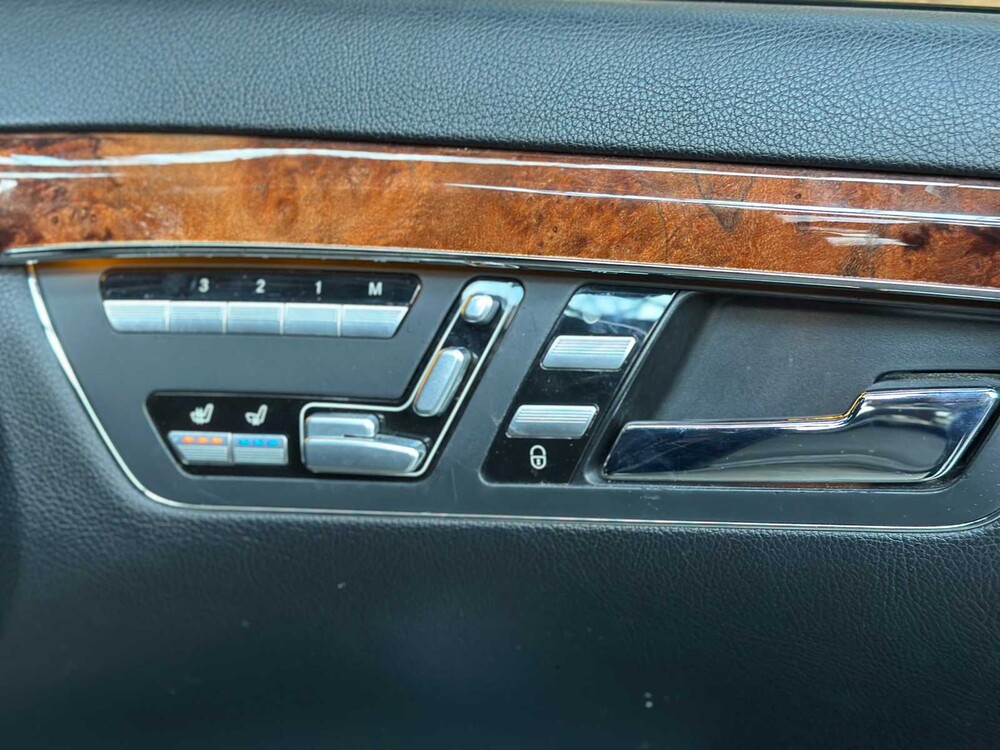 Mercedes S63 AMG 6.2 V8 518pk 2007