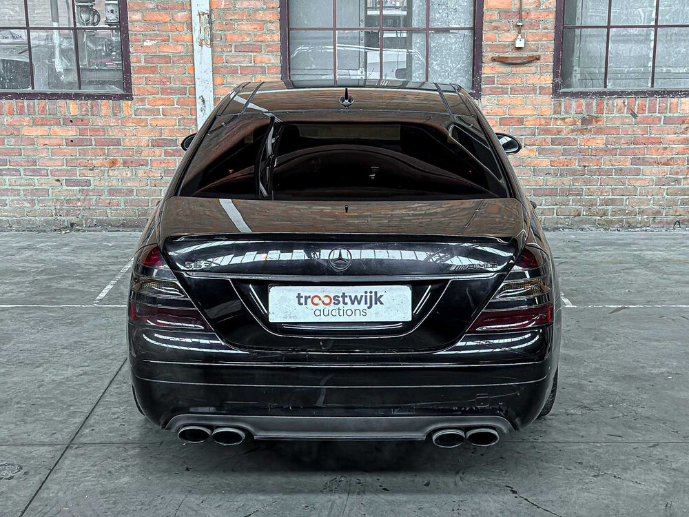 Mercedes S63 AMG 6.2 V8 518pk 2007