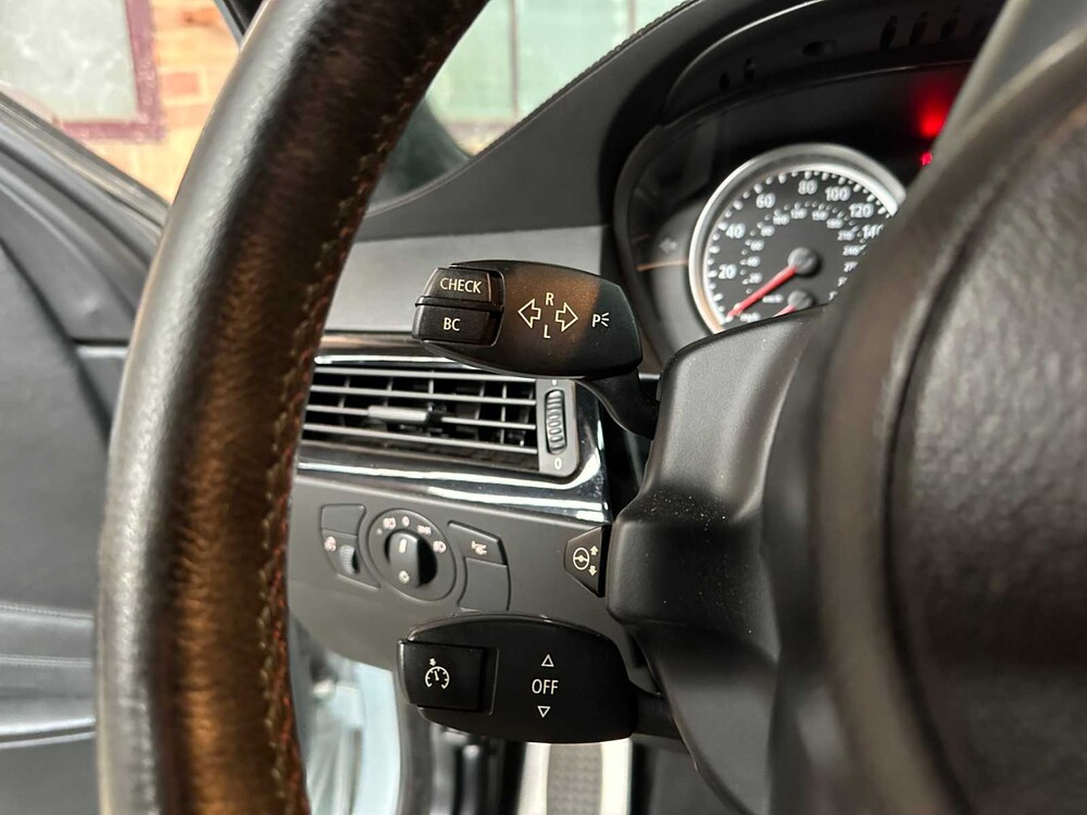 BMW M5 5.0 V10 500pk 2006 5-Serie