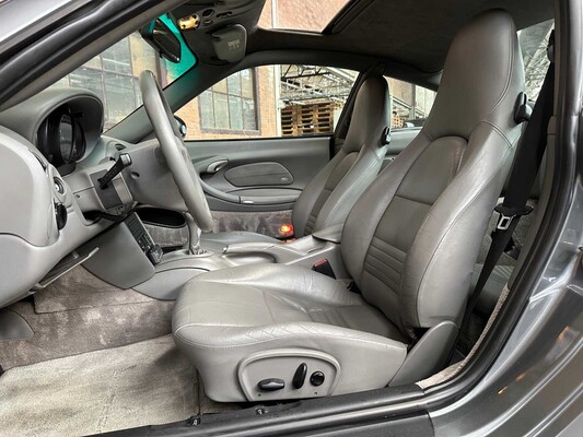 Porsche 911 996 Carrera Coupe 3.4 Handgeschakeld 300pk 2000 -Youngtimer-