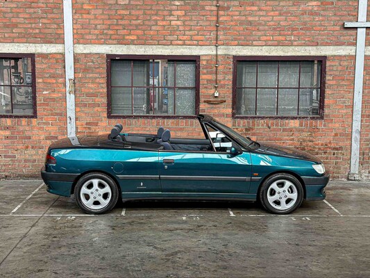 Peugeot 306 Cabriolet 1.8 101pk 1995, LJ-RF-72