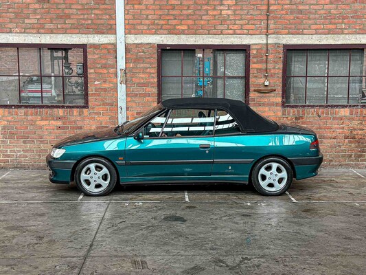 Peugeot 306 Cabriolet 1.8 101pk 1995, LJ-RF-72