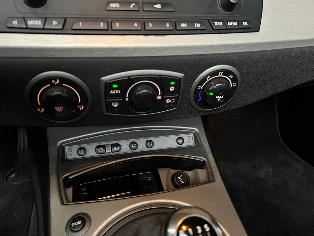 BMW Z4 Roadster 3.0i S 231pk 2004 (Hardtop + Softtop), 36-NV-HZ Youngtimer