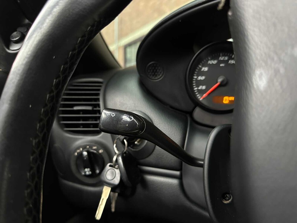 Porsche  Boxster 986 2.7 220pk 2001 (Cabriolet)