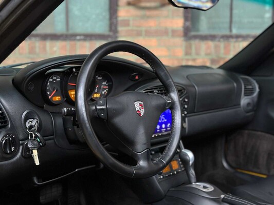 Porsche  Boxster 986 2.7 220pk 2001 (Cabriolet)