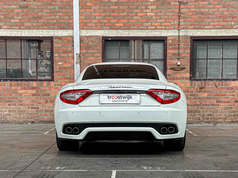 Maserati GranTurismo S 4.7 V8 440pk 2009 Youngtimer