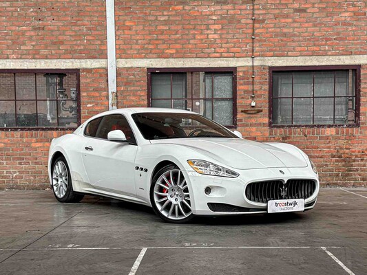 Maserati GranTurismo S 4.7 V8 440pk 2009 Youngtimer