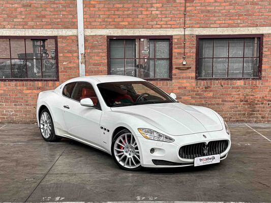Maserati GranTurismo S 4.7 V8 440pk 2009 Youngtimer
