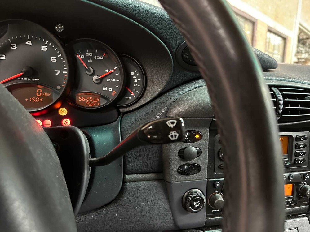 Porsche 911 3.4 Carrera Coupé 300pk 1998, 62-ZP-BG