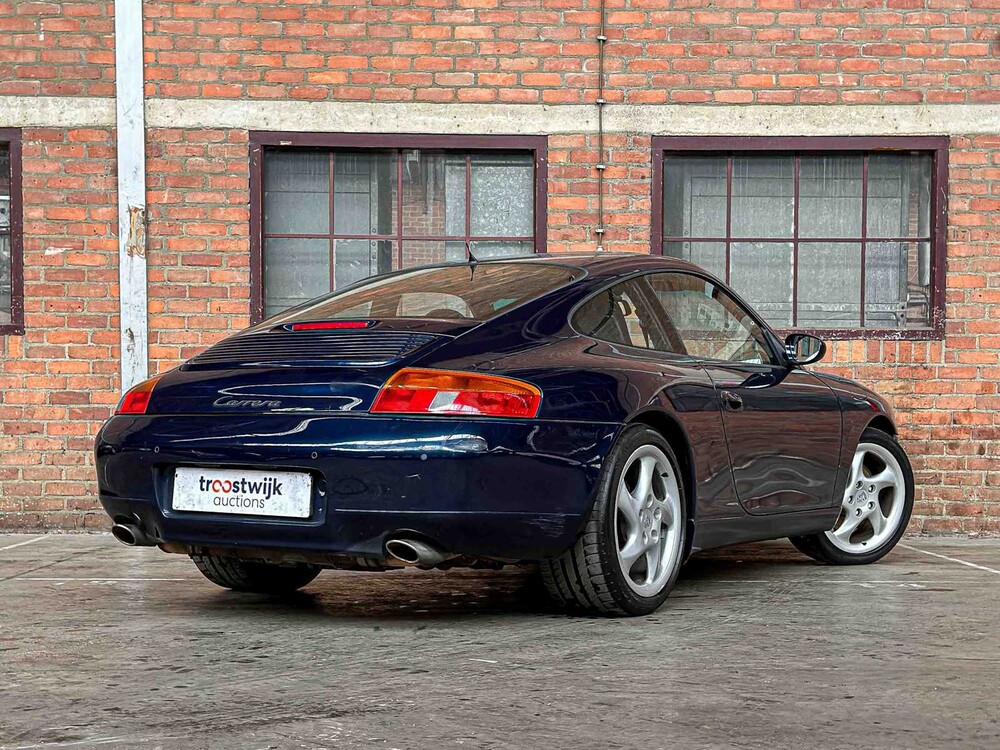 Porsche 911 3.4 Carrera Coupé 300pk 1998, 62-ZP-BG