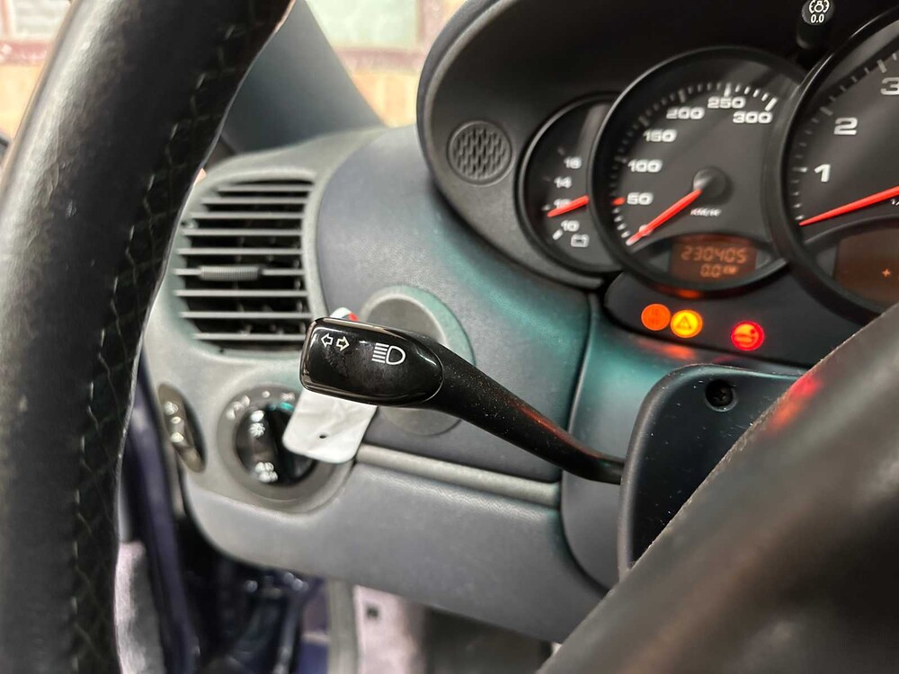 Porsche 911 3.4 Carrera Coupé 300pk 1998, 62-ZP-BG