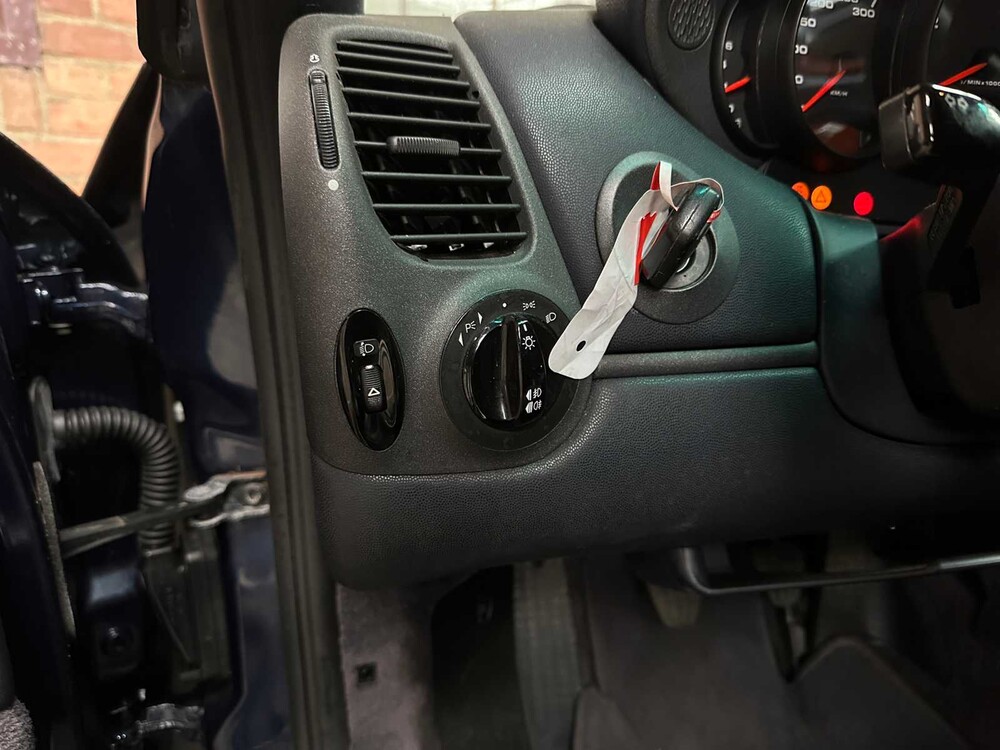 Porsche 911 3.4 Carrera Coupé 300pk 1998, 62-ZP-BG