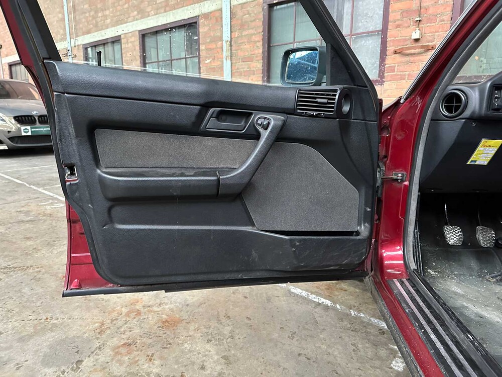 BMW 518i Touring Executive E34 116pk 1994 5-serie, JB-FJ-06 Youngtimer