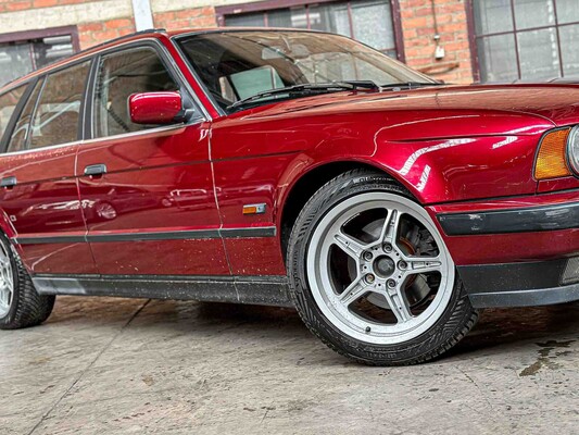 BMW 518i Touring Executive E34 116pk 1994 5-serie, JB-FJ-06 Youngtimer