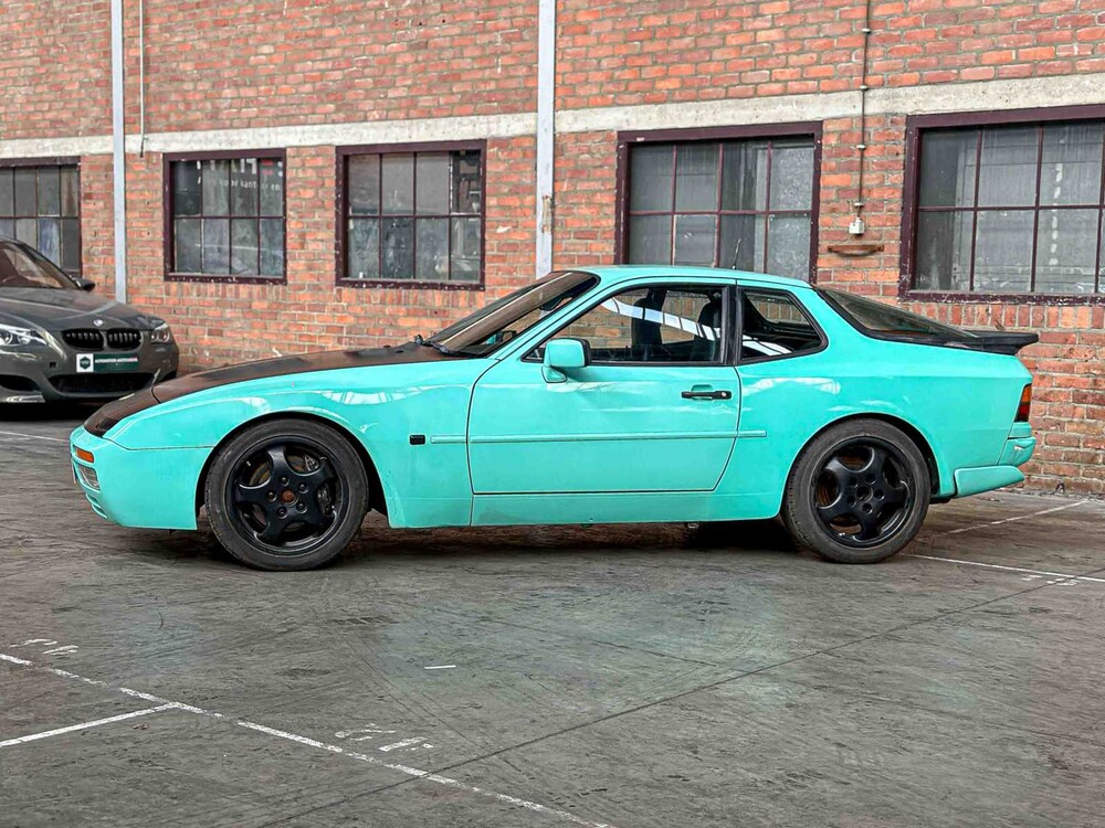 Porsche 944 Turbo 2.5 250pk 1989