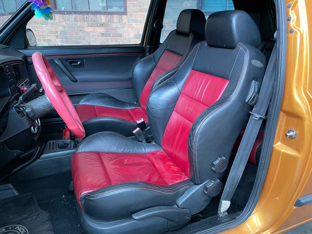 Volkswagen Golf MK2 GTI 2.0 8v 112pk 1987 (Origineel-NL), RX-32-GJ