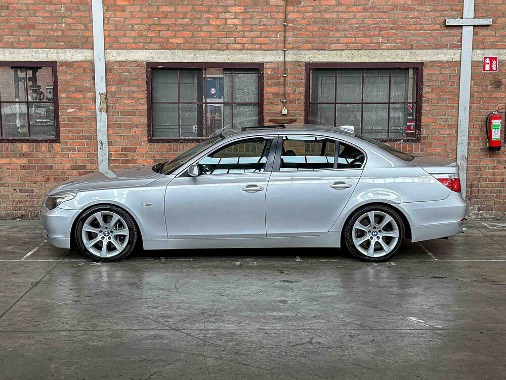 BMW 545i 4.4 V8 333pk 2003 5-serie, G-647-VP
