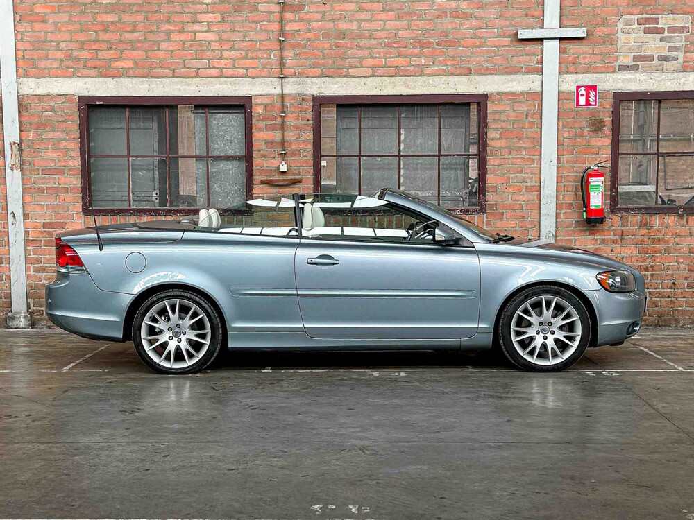Volvo C70 Convertible 2.4 Summum 140pk 2006, HVR-58-H