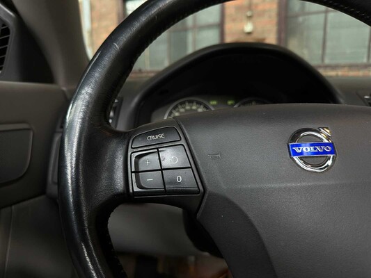 Volvo C70 Convertible 2.4 Summum 140pk 2006, HVR-58-H