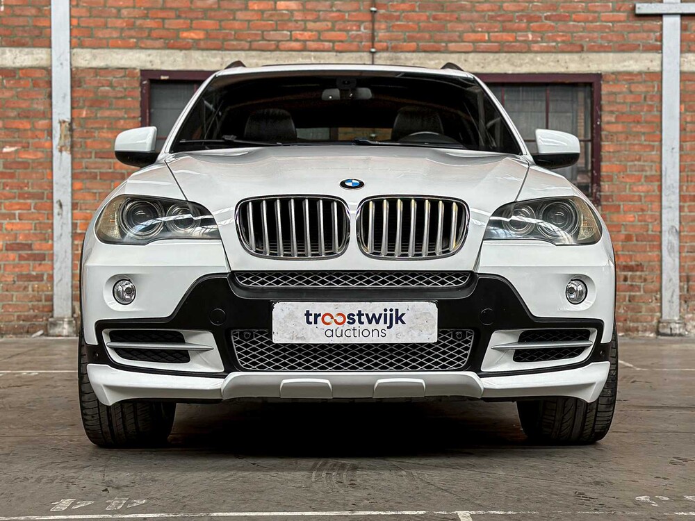 BMW X5 4.8l V8 354pk 2008