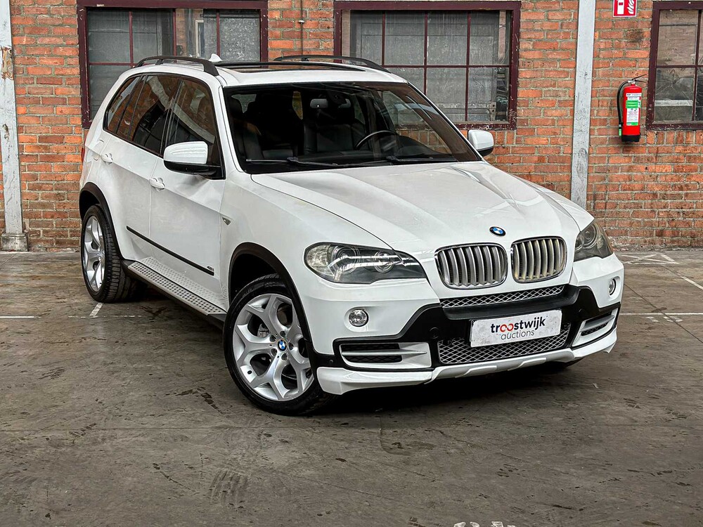 BMW X5 4.8l V8 354pk 2008