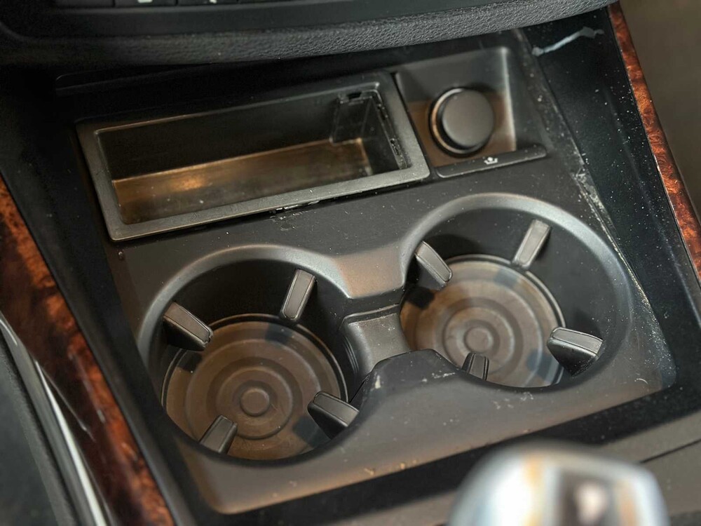 BMW X5 4.8l V8 354pk 2008