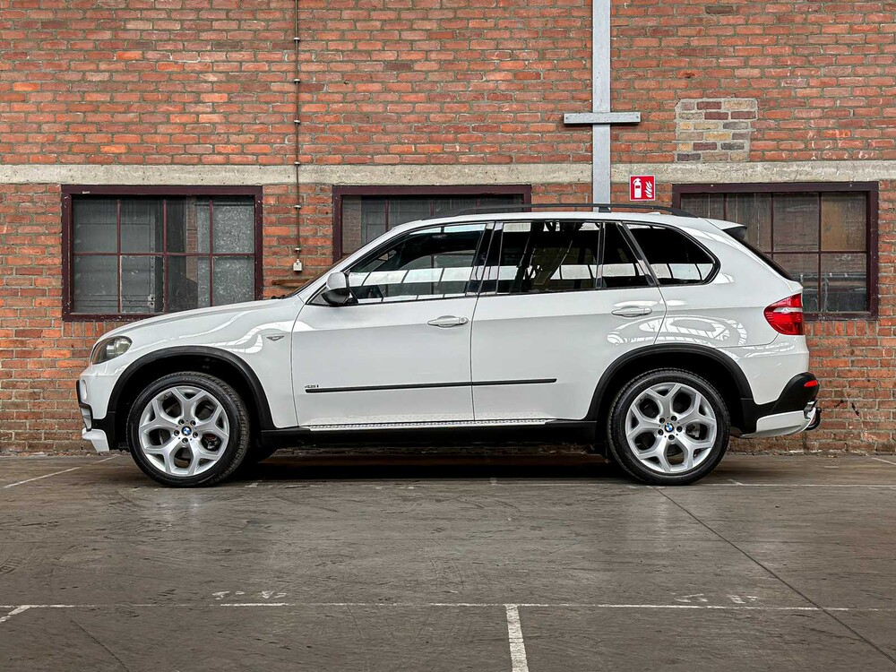 BMW X5 4.8l V8 354pk 2008