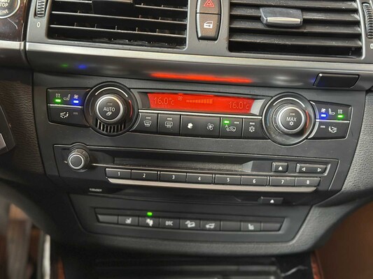 BMW X5 4.8l V8 354pk 2008