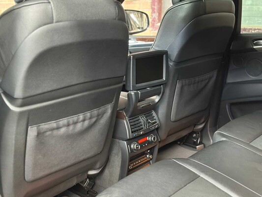 BMW X5 4.8l V8 354pk 2008