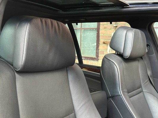 BMW X5 4.8l V8 354pk 2008