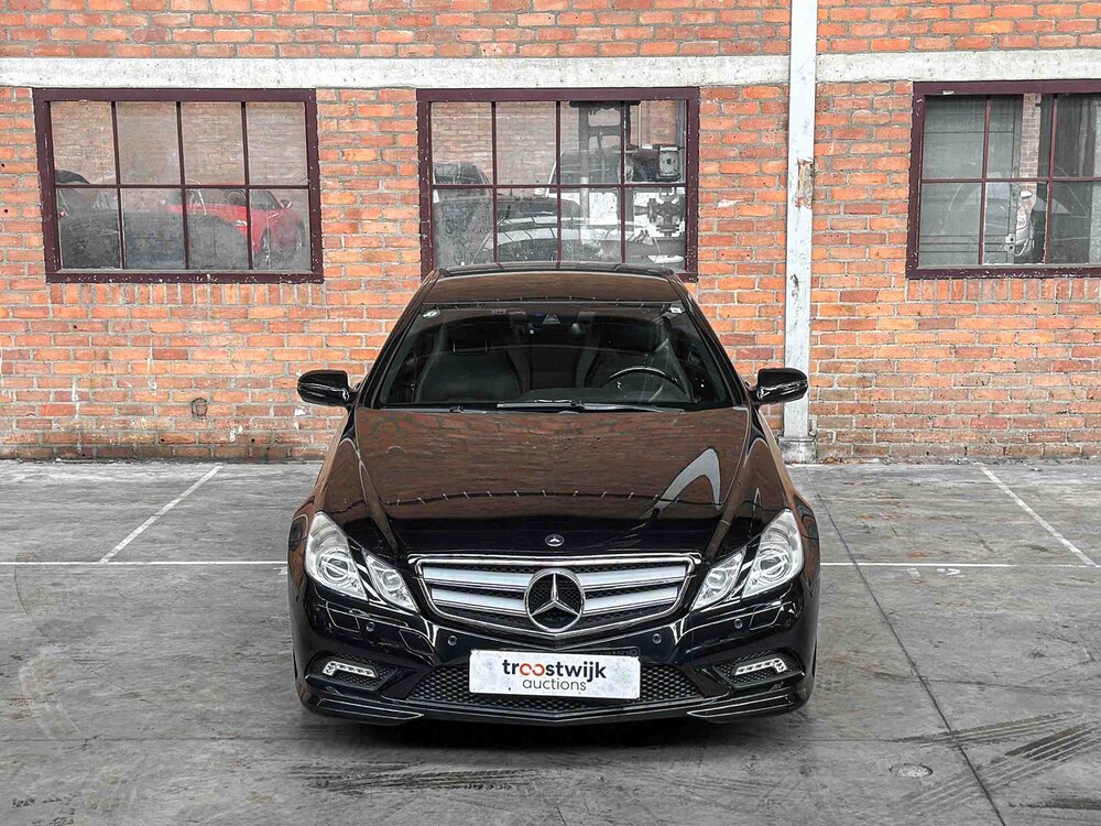 Mercedes-Benz E500 AMG coupé 5.5 V8 388pk 2009 E-klasse Youngtimer