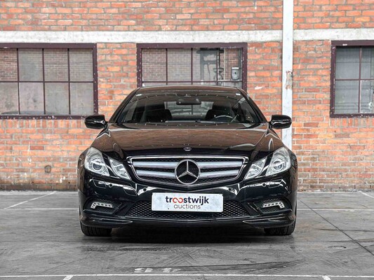 Mercedes-Benz E500 AMG coupé 5.5 V8 388pk 2009 E-klasse Youngtimer