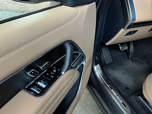 Land Rover Range Rover P460e HSE AWD 460hp 2025 -MY26- Plug-In Hybrid, HSF-72-F Manufacturer's Warranty