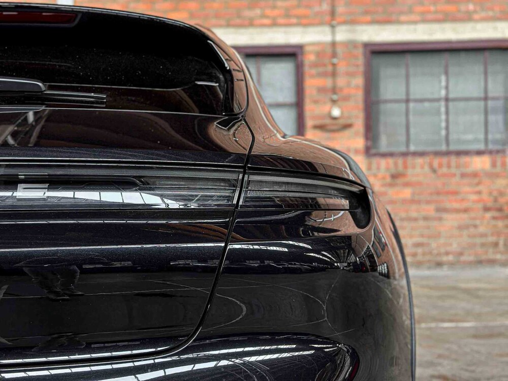 Porsche Taycan Cross Turismo 4 93 kWh Sport-Chrono 476pk 2021, P-434-JF